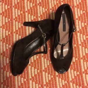 Brown suede Bandolino heels